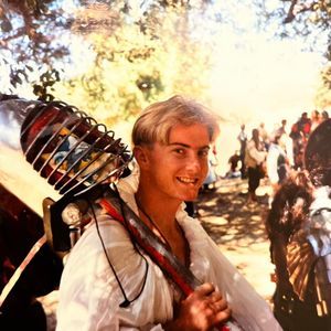 Meet your Posher, Philip